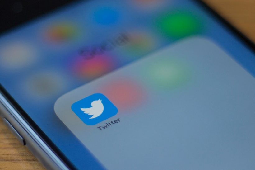 Get Twitter Votes to Build Audience Engagement