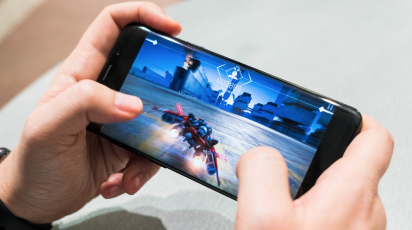 How Technology Propelled Online Mobile Gaming In Smartphones