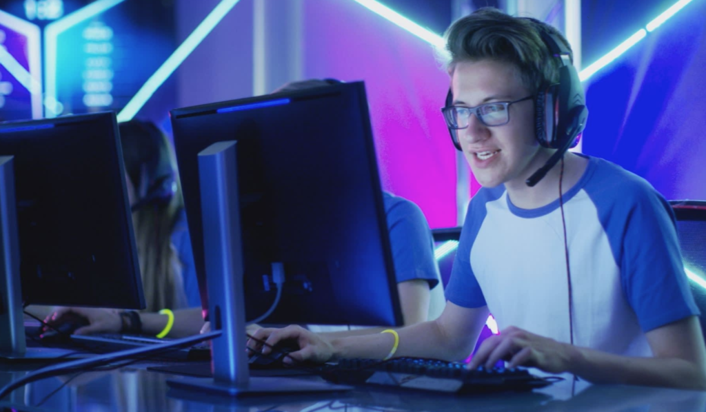 Online Gaming Skills You Need to Stay Competitive