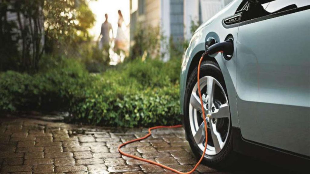 Why Electric Vehicles Is So Popular -