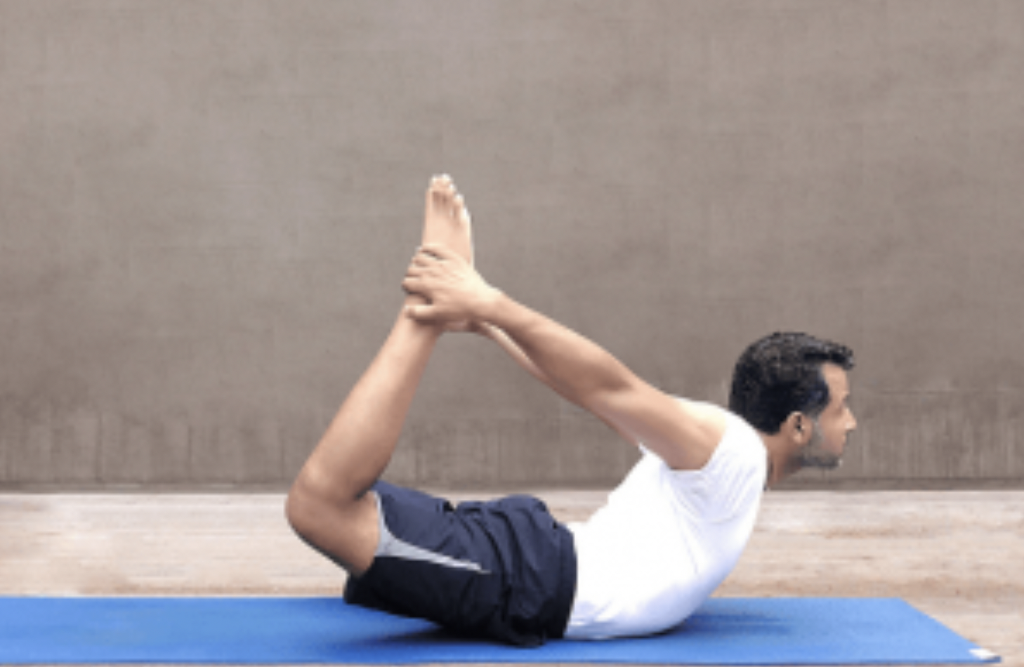 Is Gyming Better That Yoga? Who Should Do What, and What Benefits Does Each  Have?