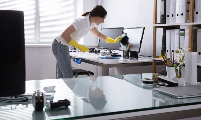 Difference between Commercial Cleaning and Janitorial Services