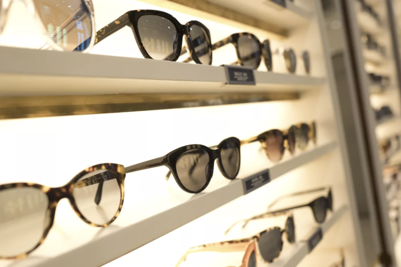 Navigating Clarity: Finding Your Ideal Glasses Shop in Phoenix, Arizona