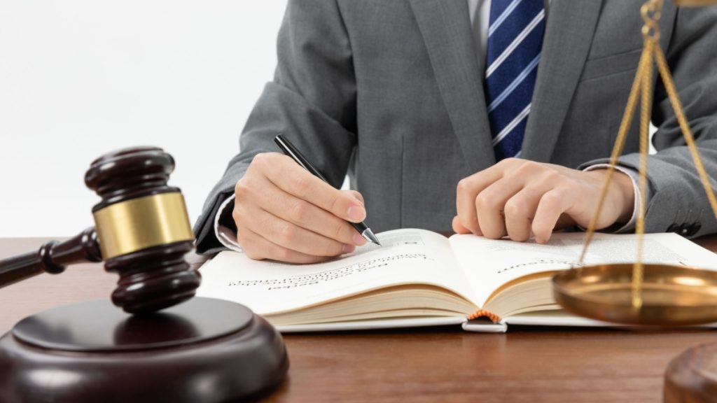 4 Reasons to Trust an Attorney with Your Case