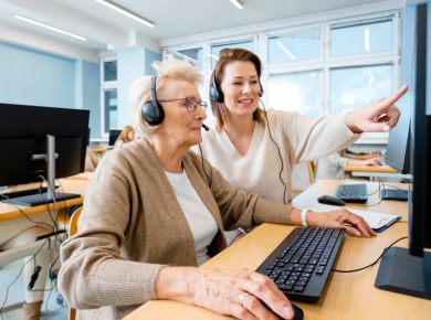 Exploring the Advantages of Assisted Living Education Online